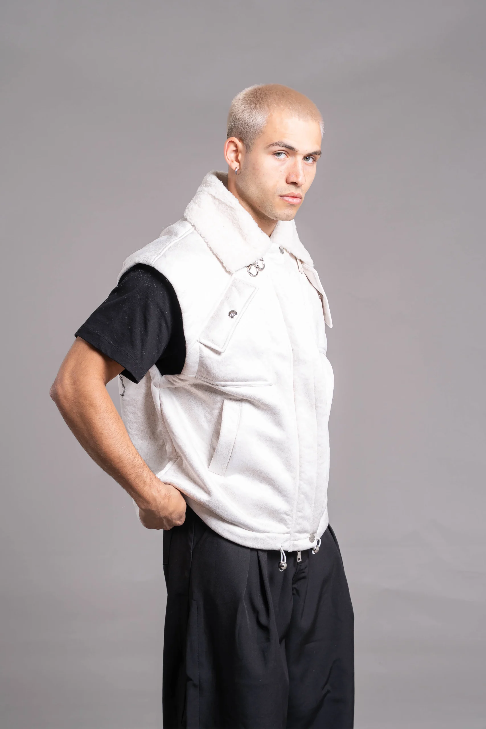 Chaleco White - Revston (foto 2)