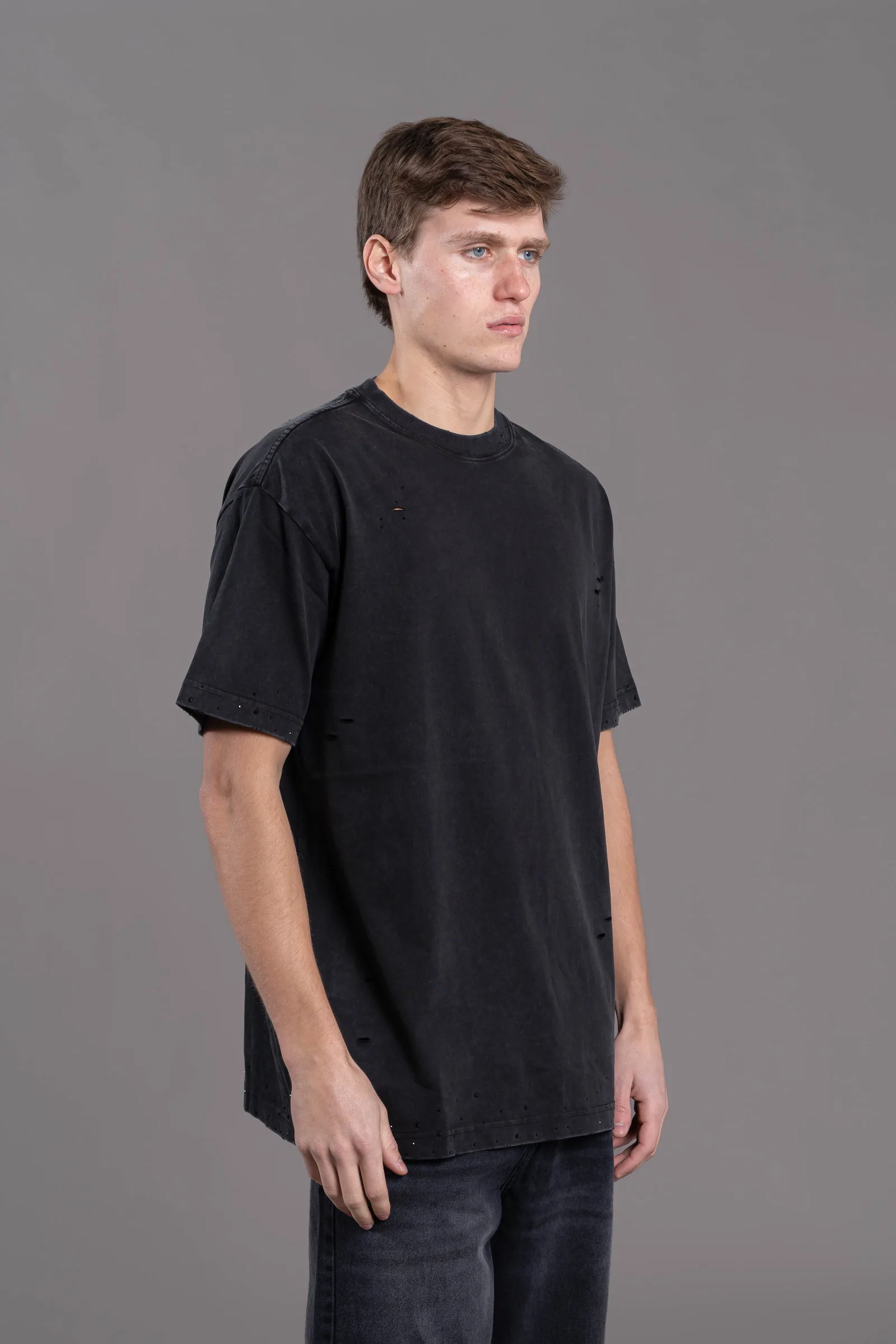 Alternative view of 010 Oversized Vintage Destroyed Black