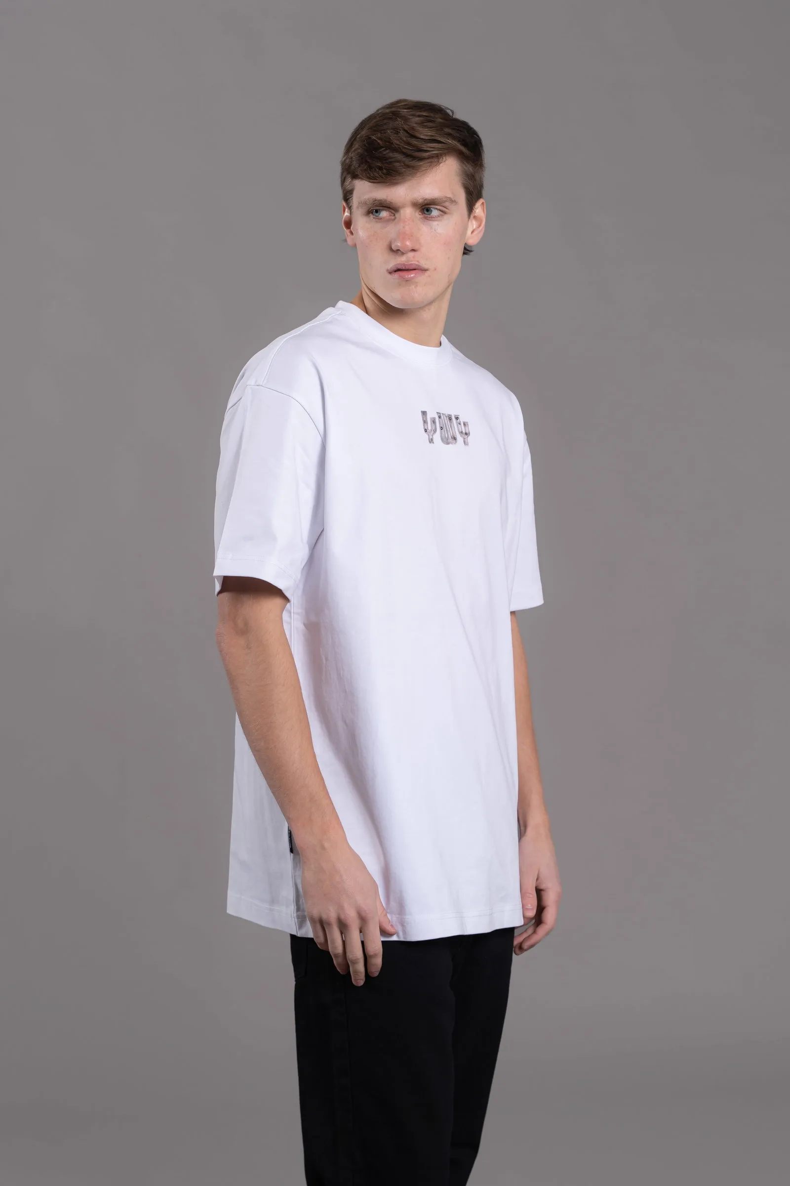 Alternative view of 012 Oversized YUY White