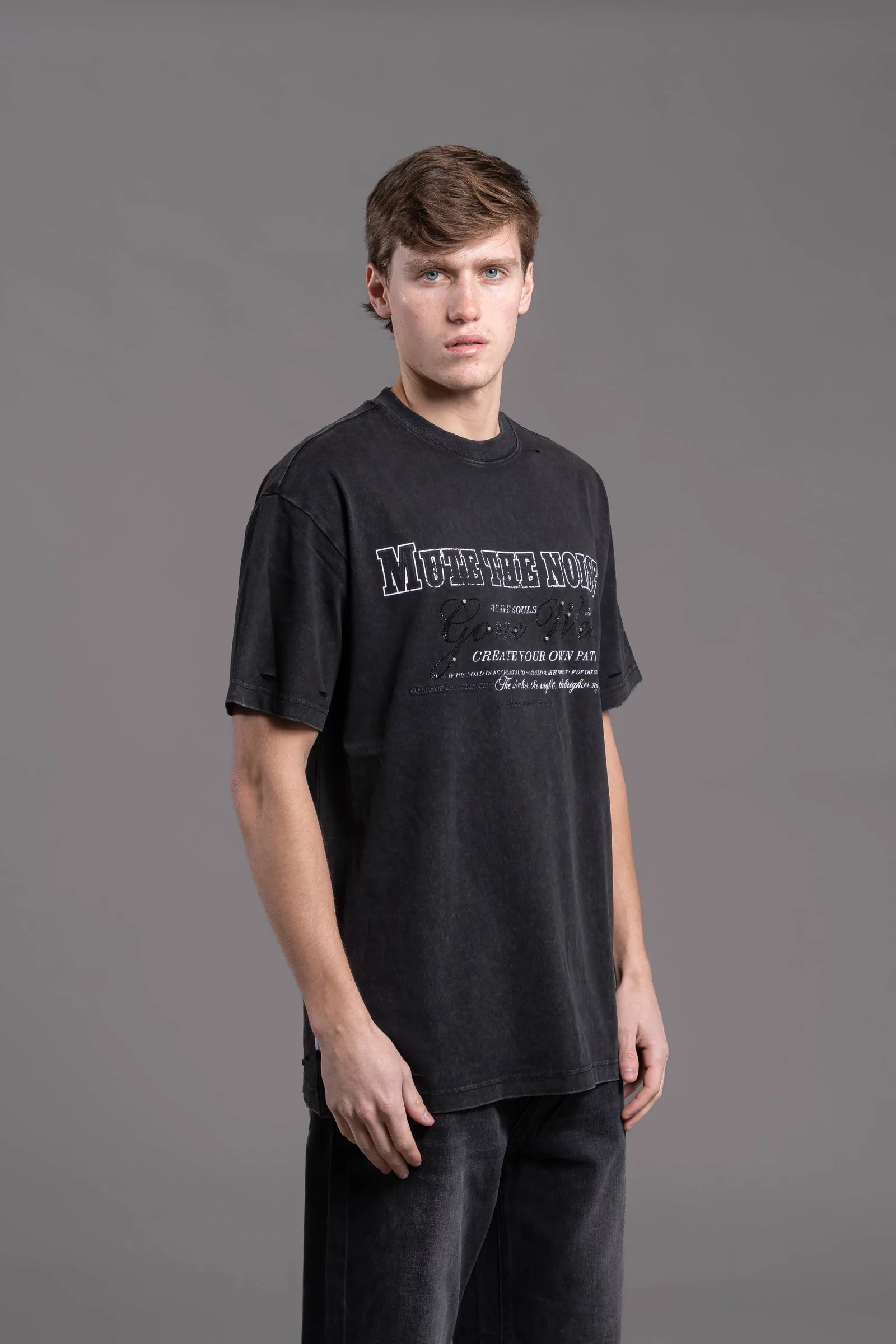 Alternative view of 015 Noise Washed Black
