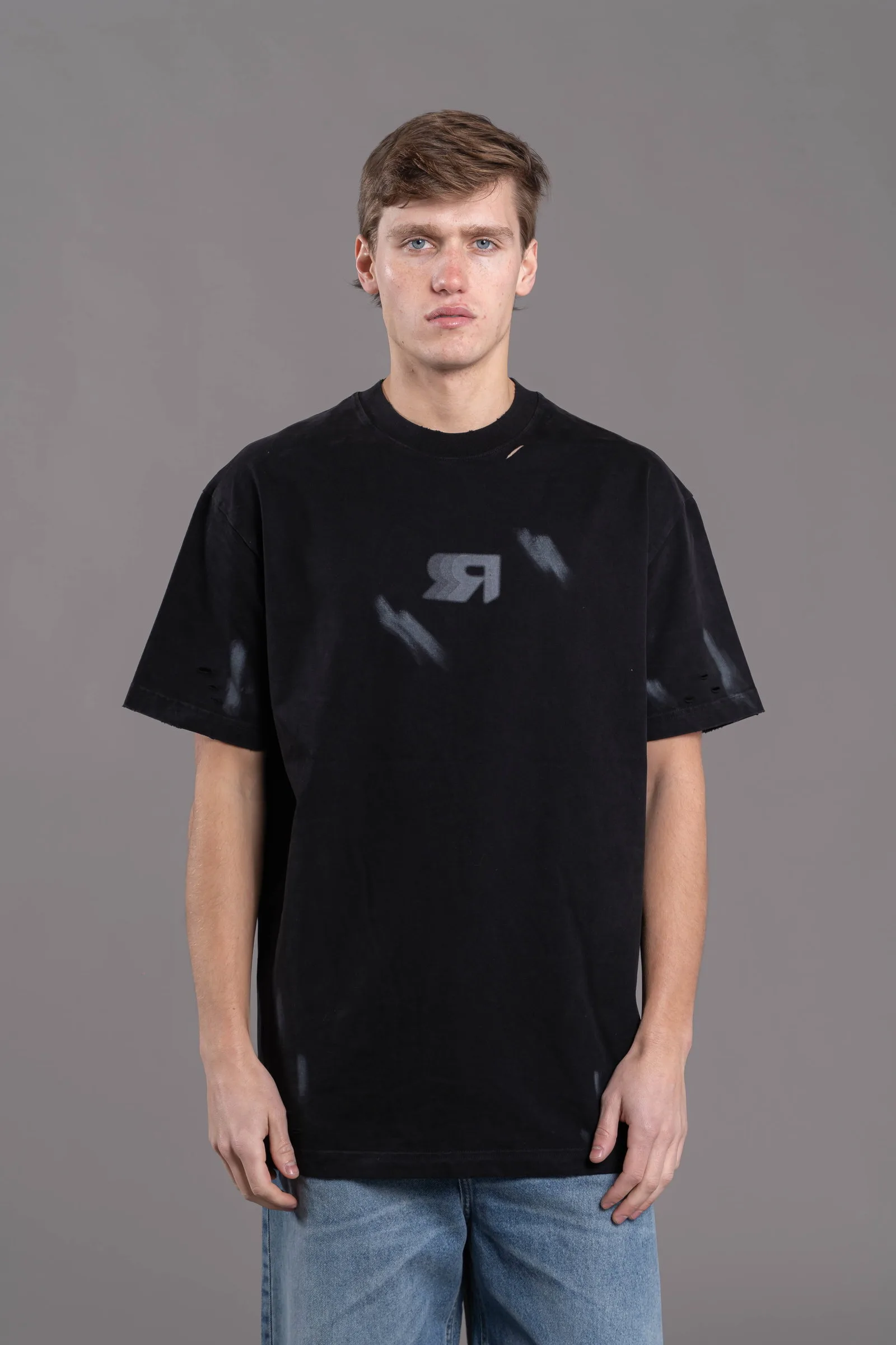 04 Oversized Shadow Black