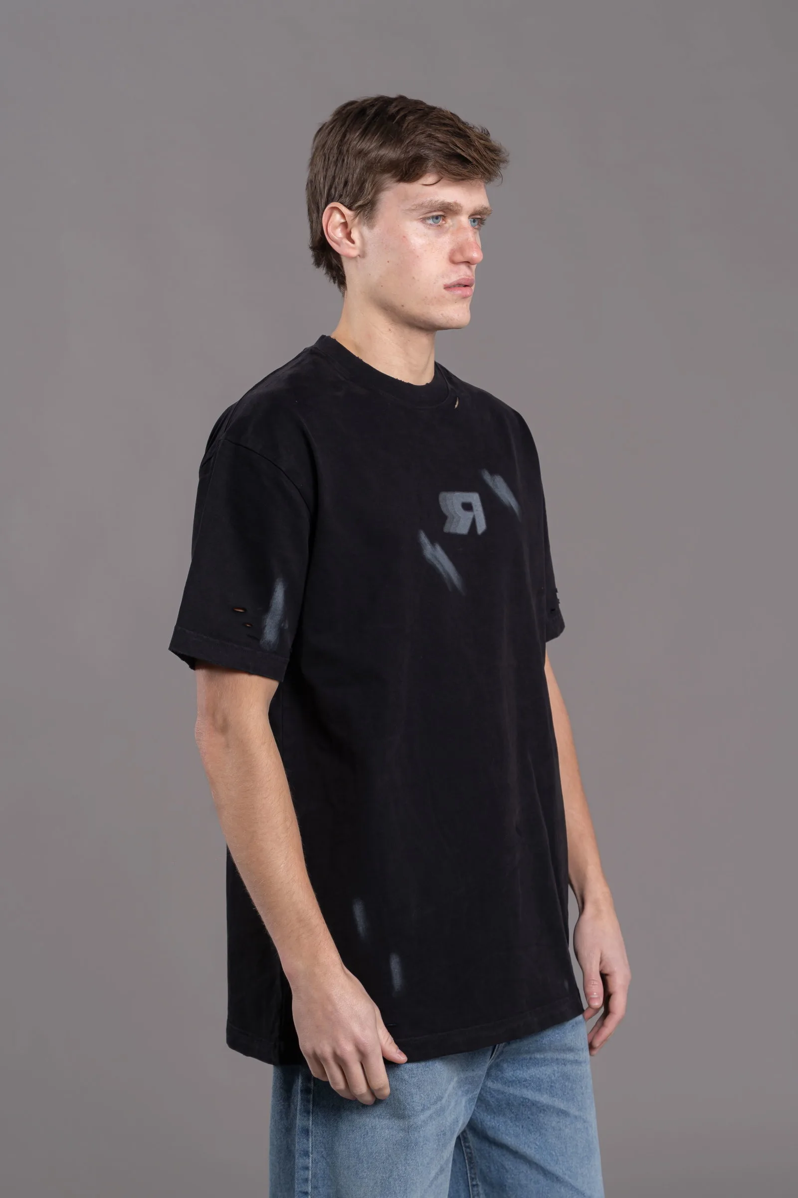 Alternative view of 04 Oversized Shadow Black