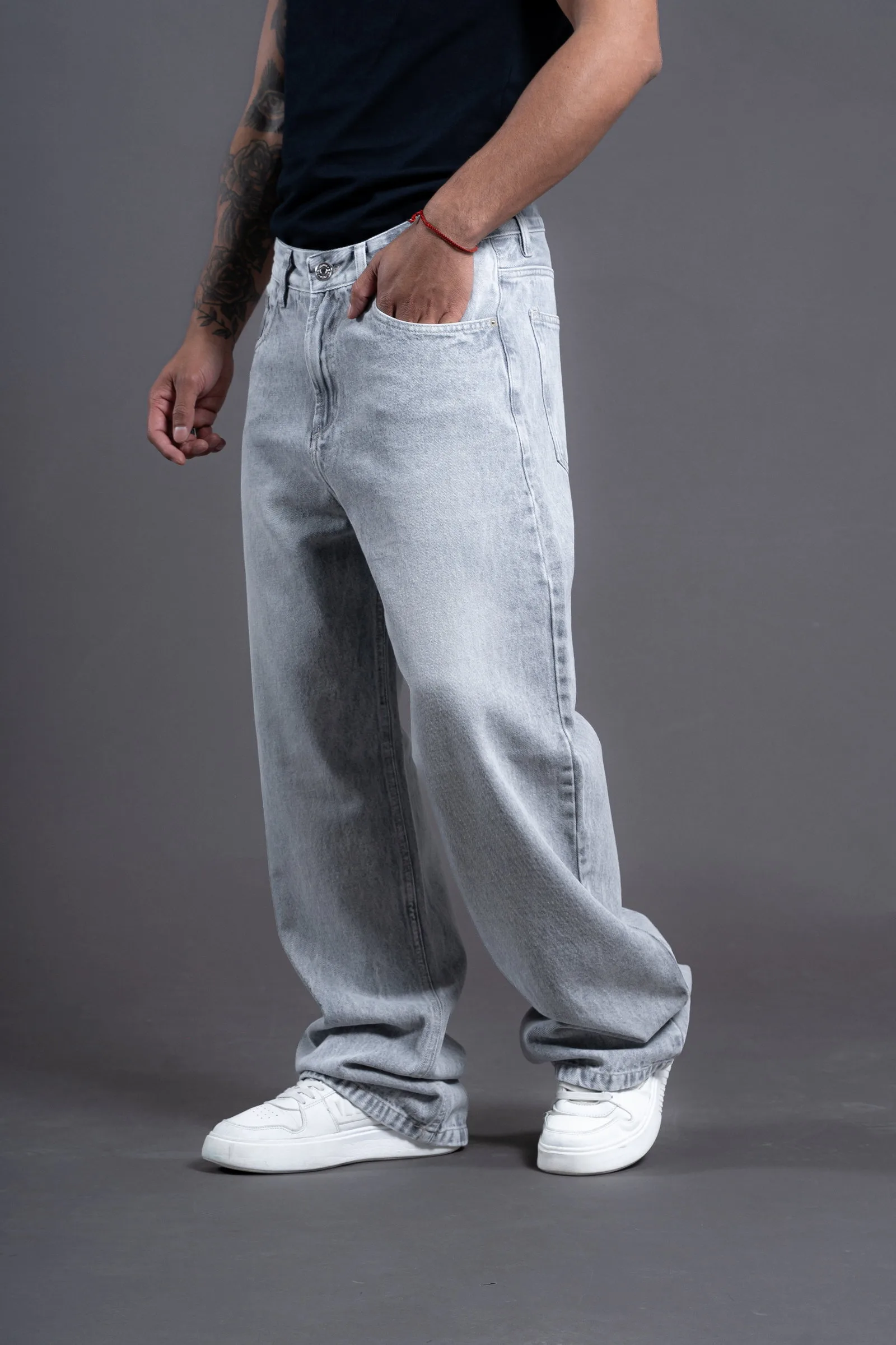 Alternative view of Jeans baggy gris BT