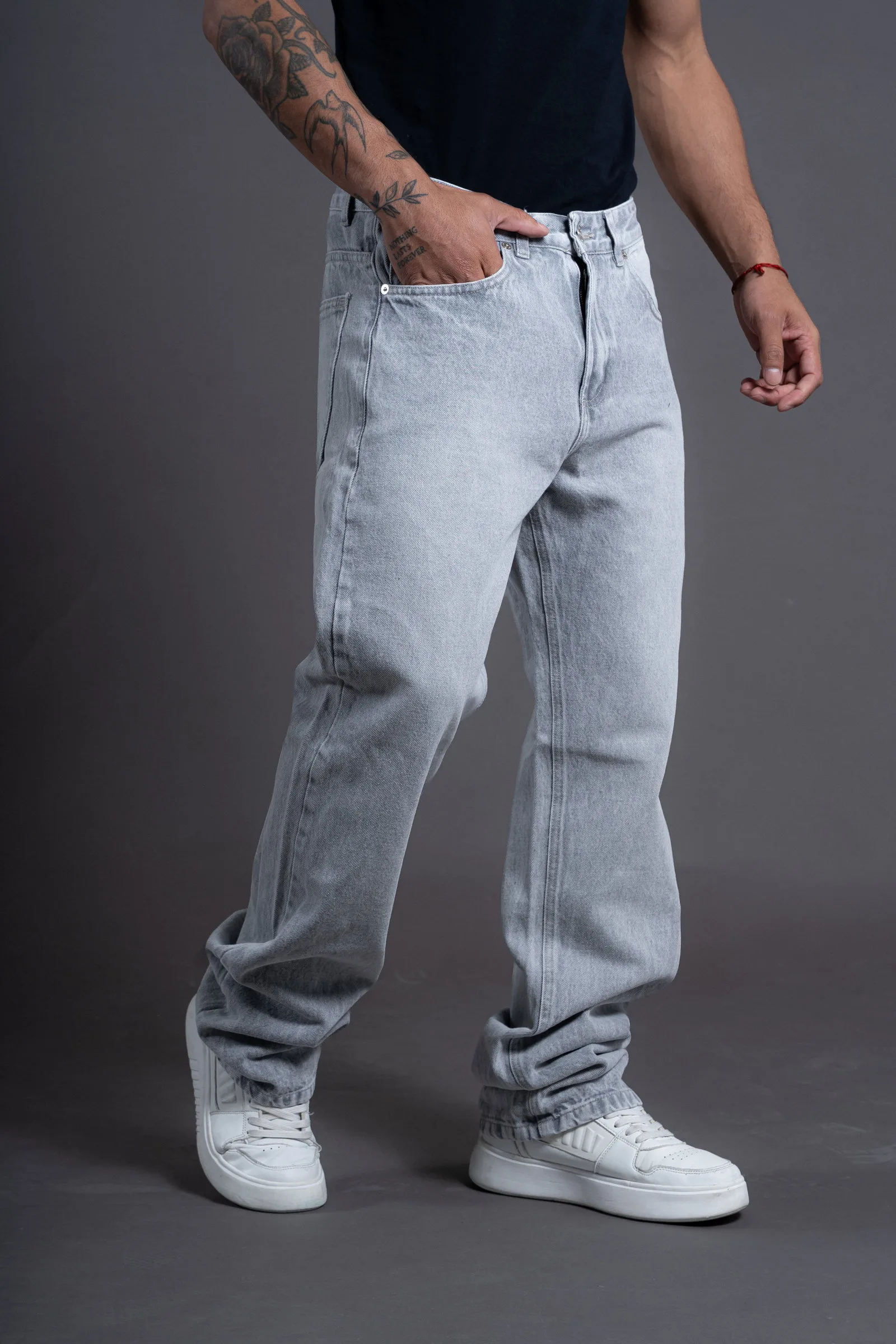 Alternative view of Jeans Relaxed gris BT