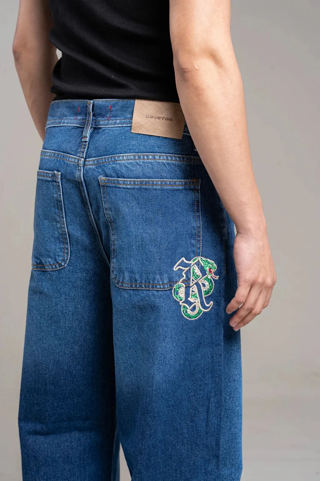 Alternative view of 135 JEANS SIENA