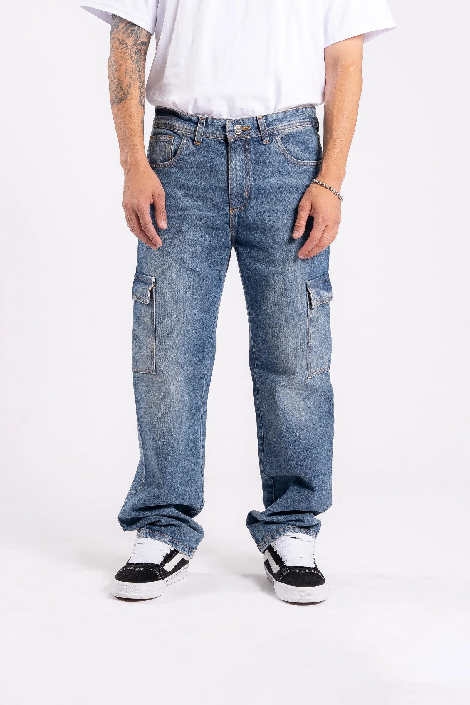 246- STRAIGHT CUT CARGO