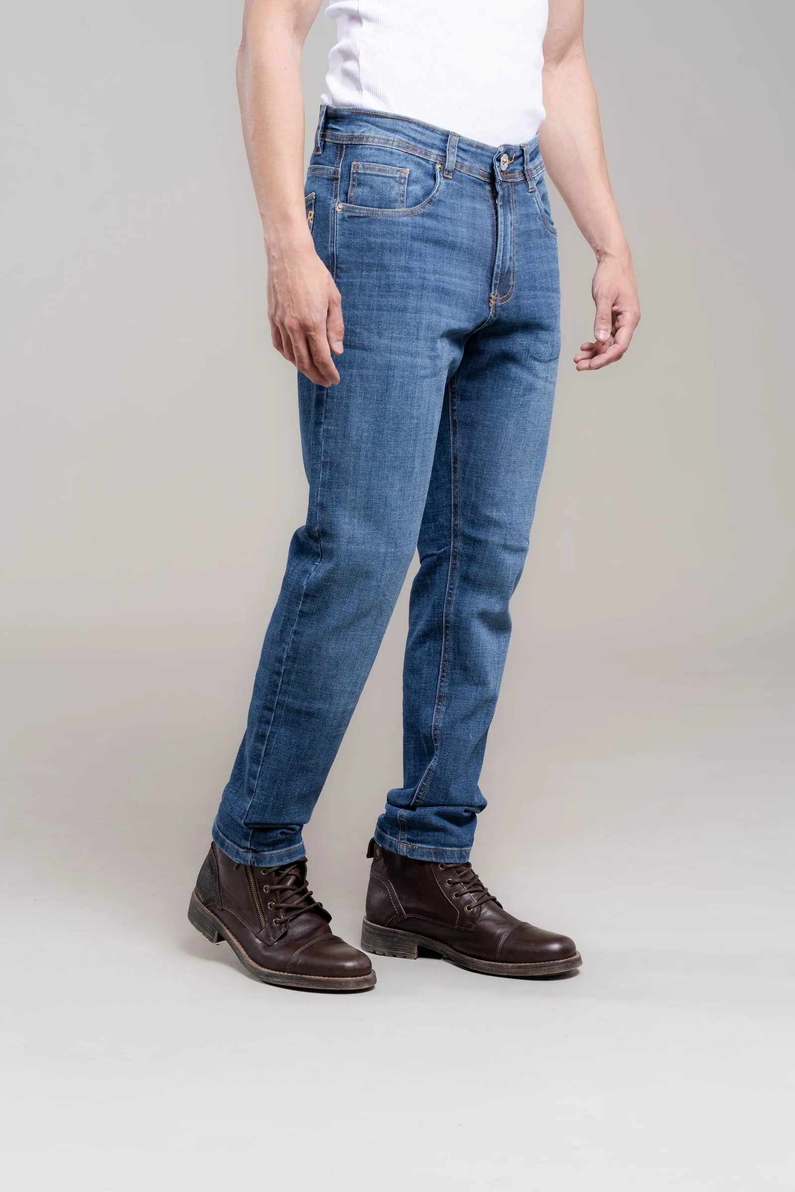 Alternative view of 343 - JEAN TEXAS