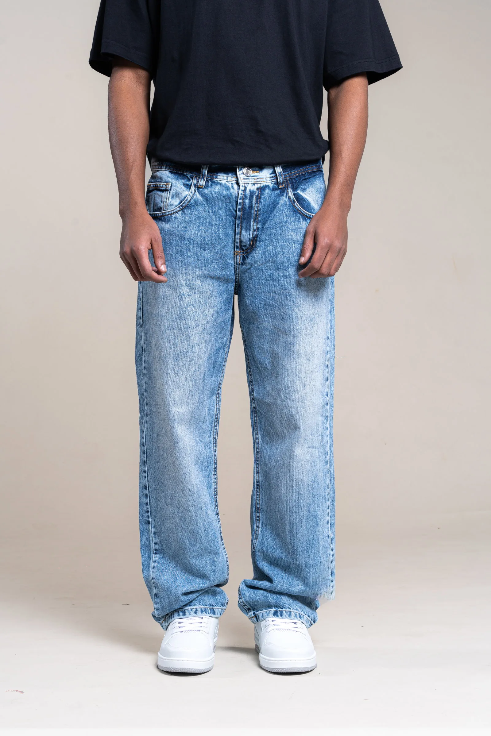 353 - JEANS RELAXED NEVADO