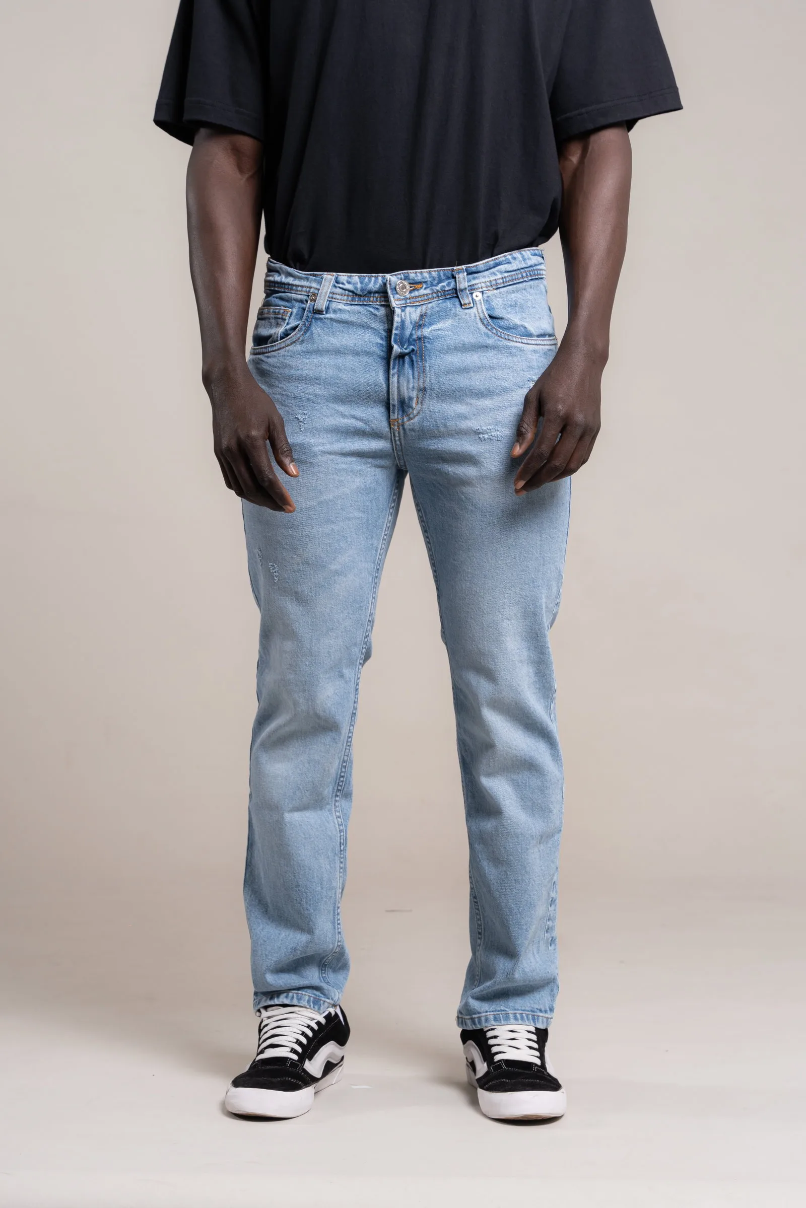 370 - SLIM FIT SKY