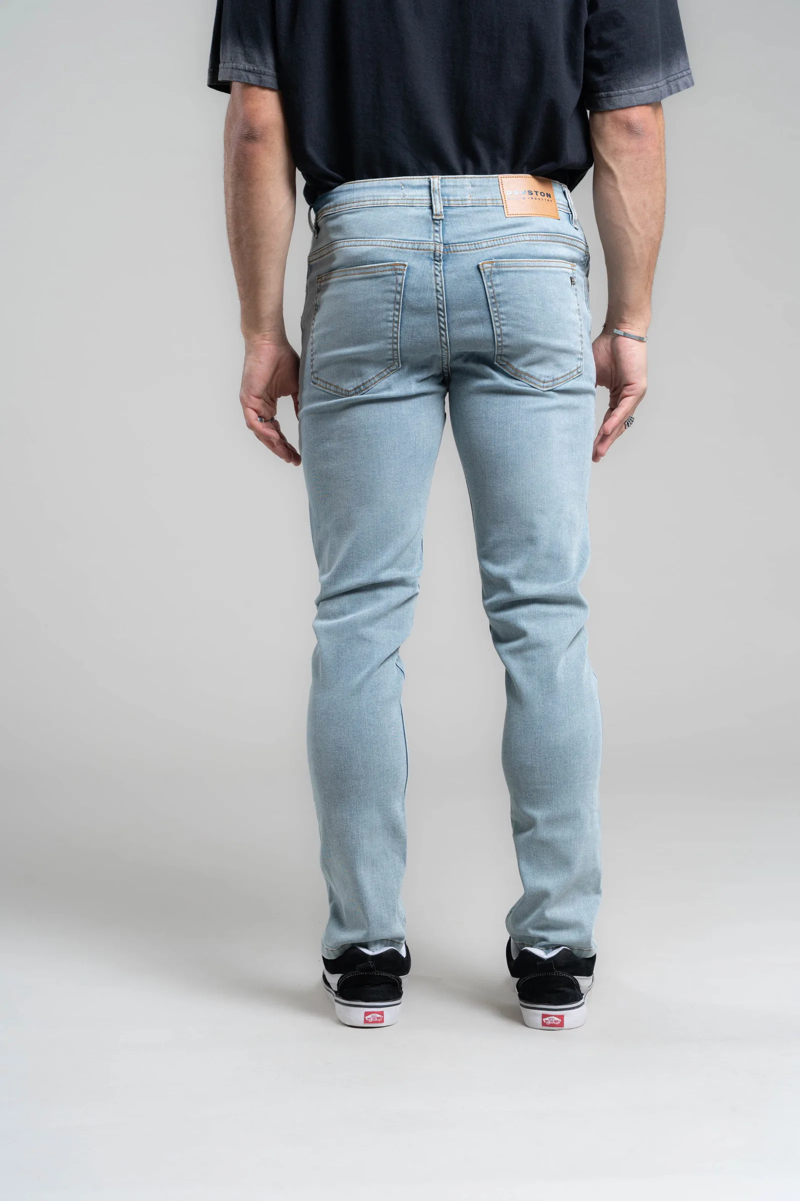 Alternative view of 372 - SLIM FIT SKY OXIDE