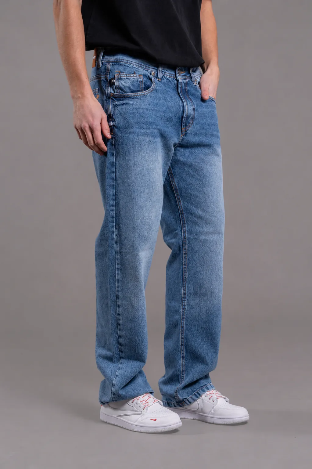 Alternative view of 451 RELAXED BLUE