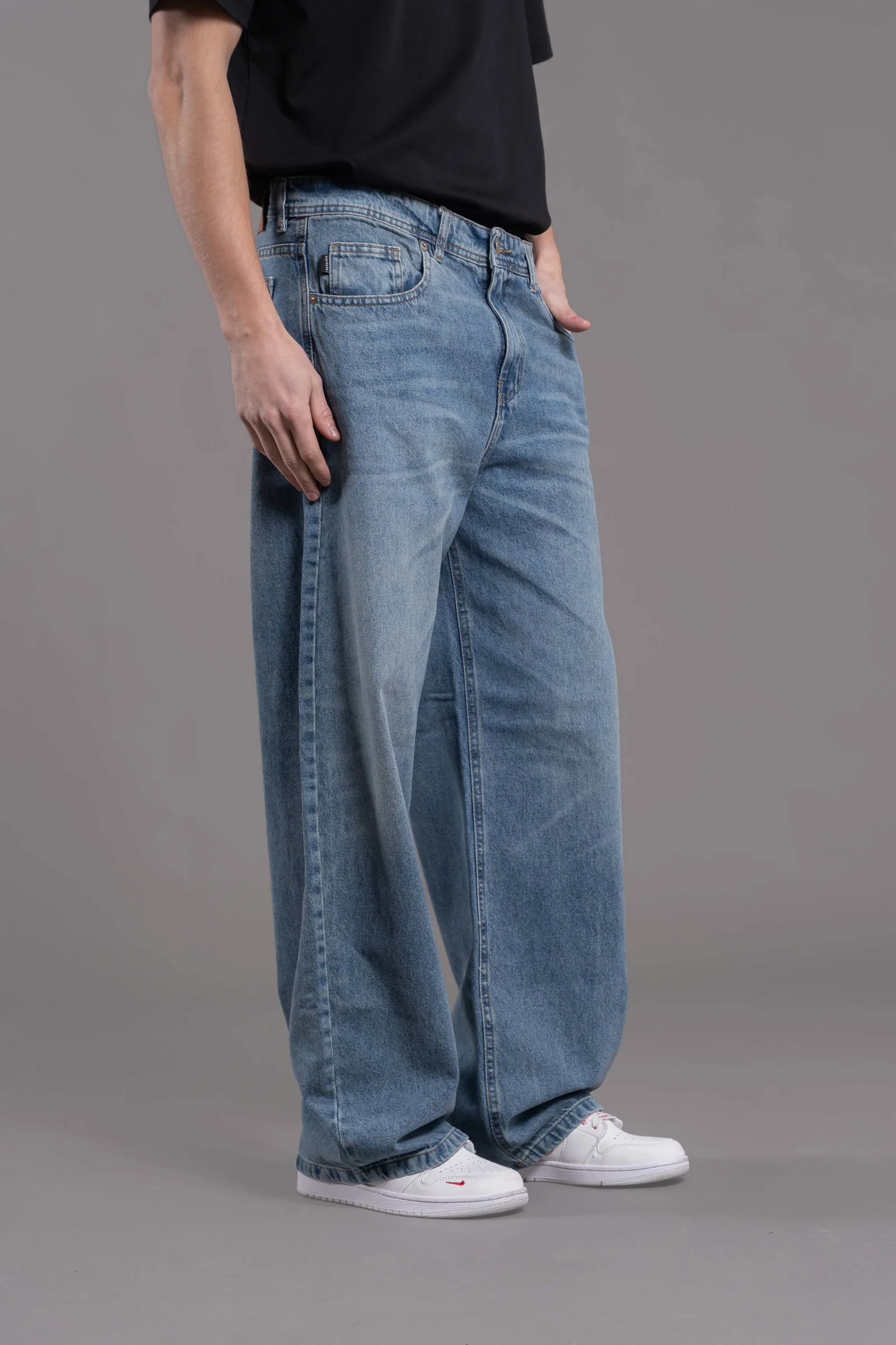 Alternative view of 454  Jean Wide Legacy