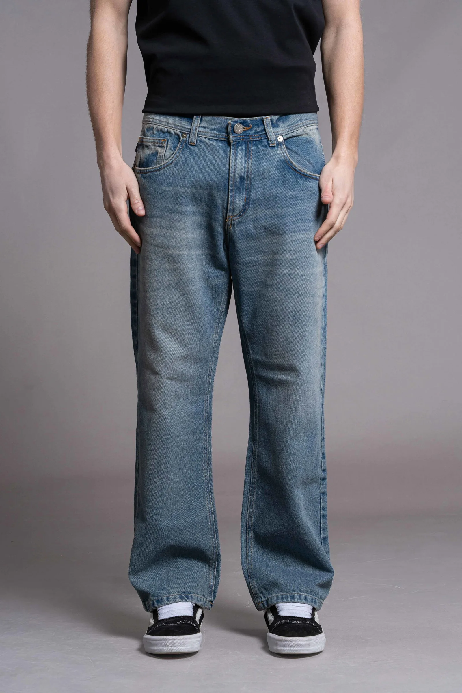 458 Jean Relaxed Sky Fade