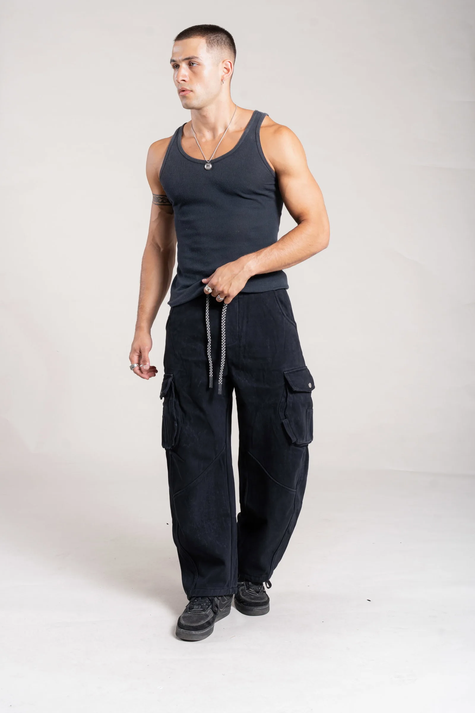 8026N BLACK JOGGING - Imagen 4