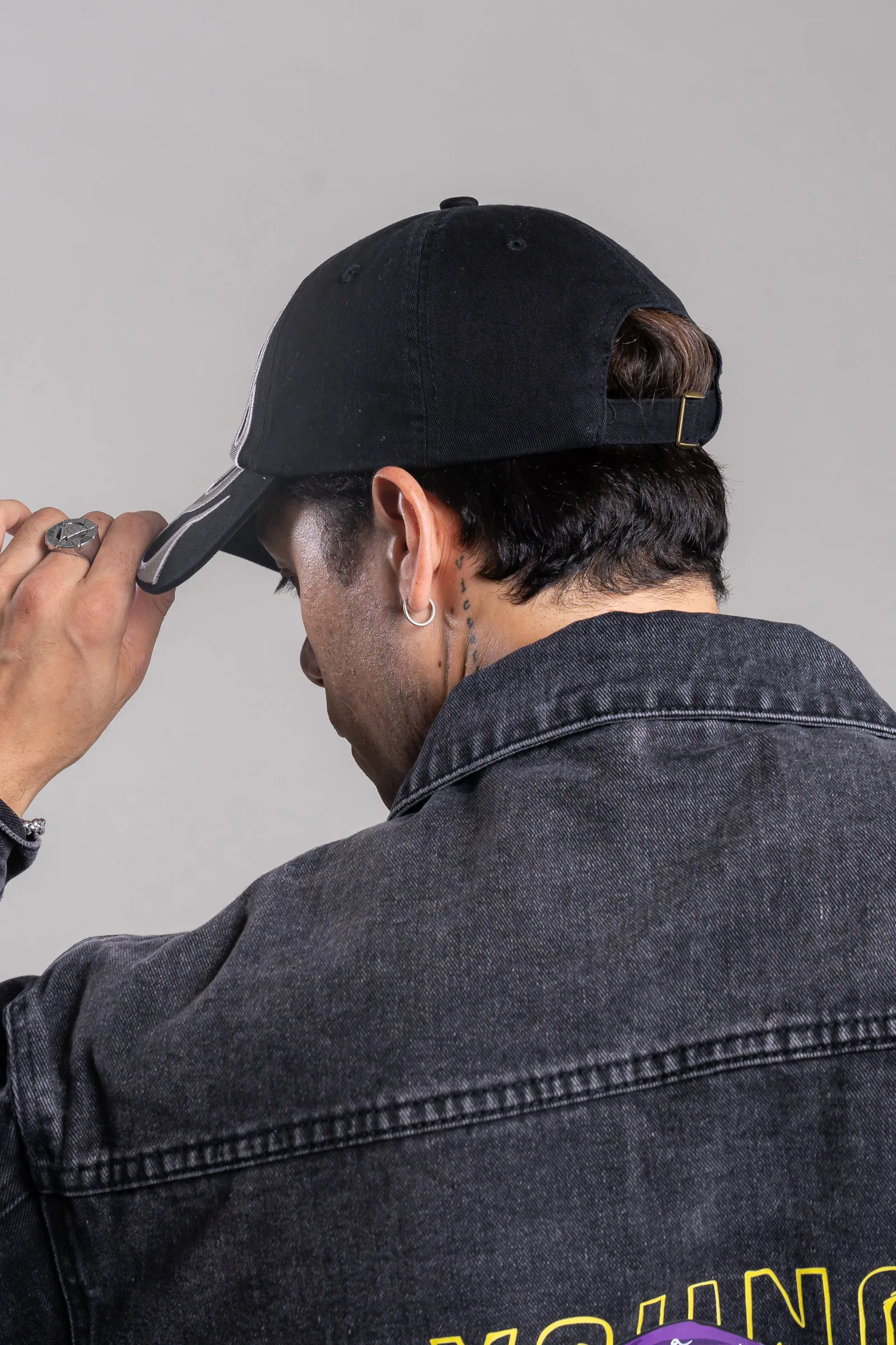 Alternative view of G2 - GORRA