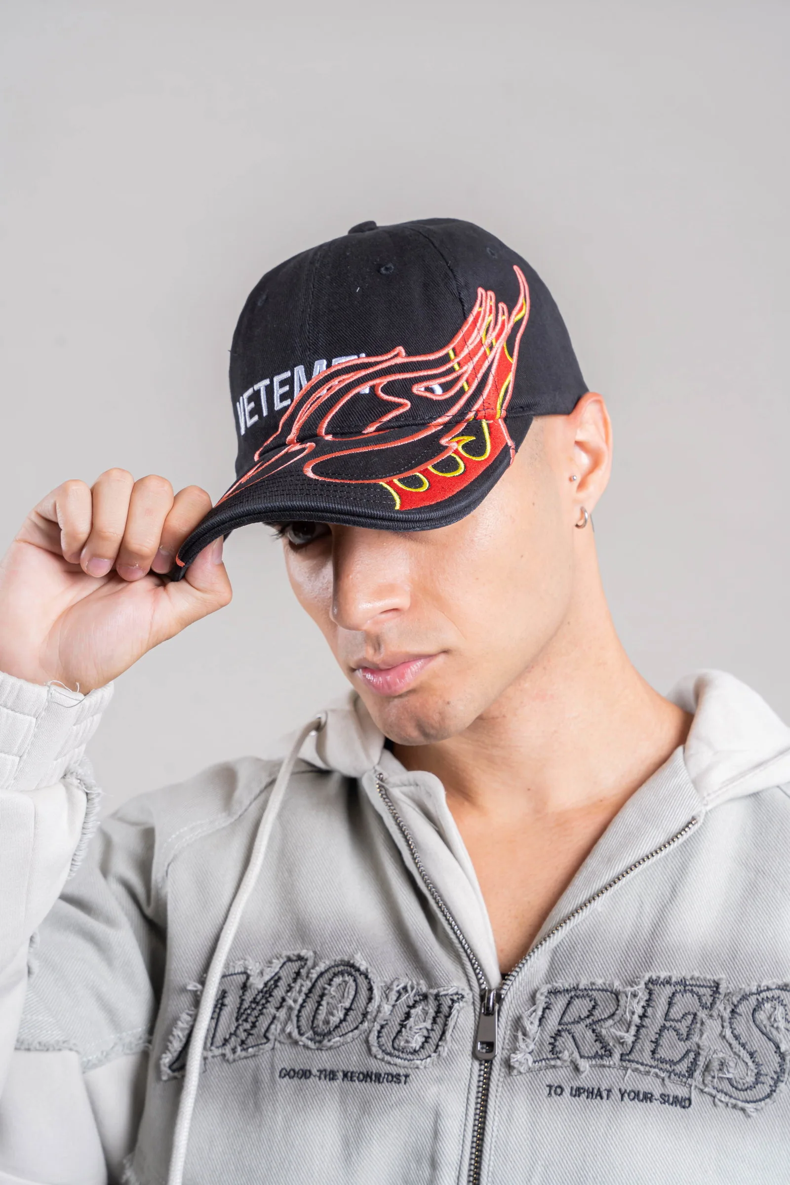 G8 - GORRA