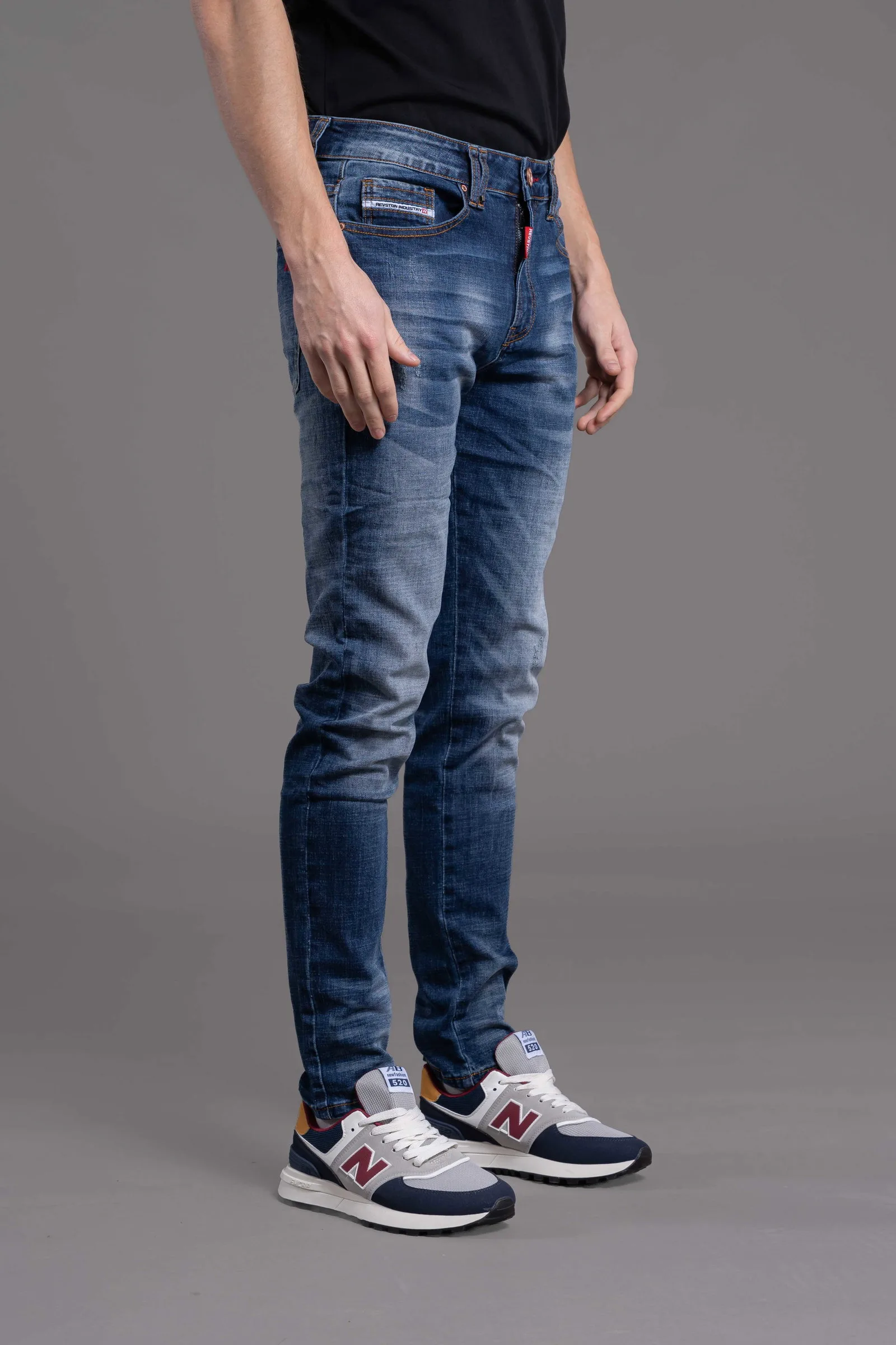 Alternative view of RV15 Blue Frost