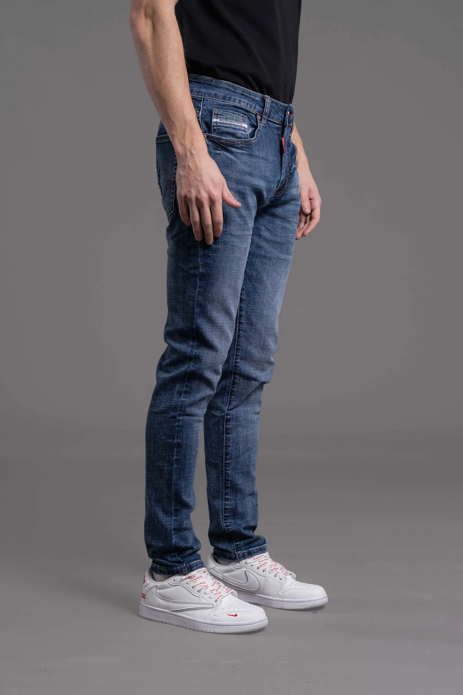 Alternative view of RV16 Jeans Classic Blue