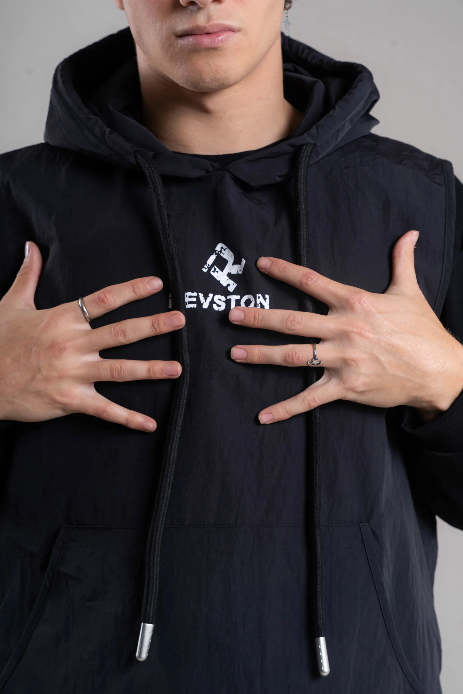 Alternative view of XZRN-53 LAYERED STREET HOODIE