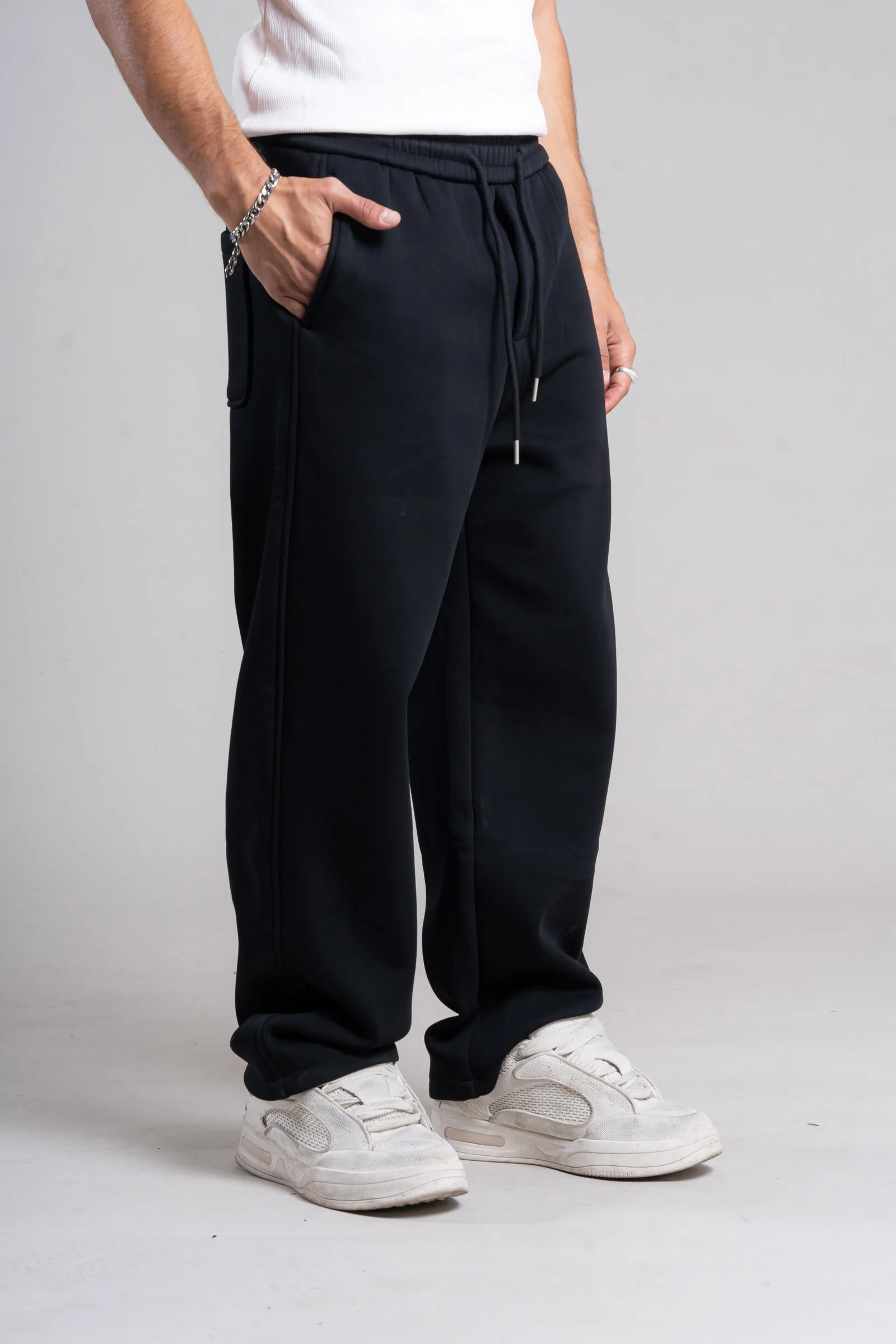 Alternative view of Y25771-1  JOGGING BLACK