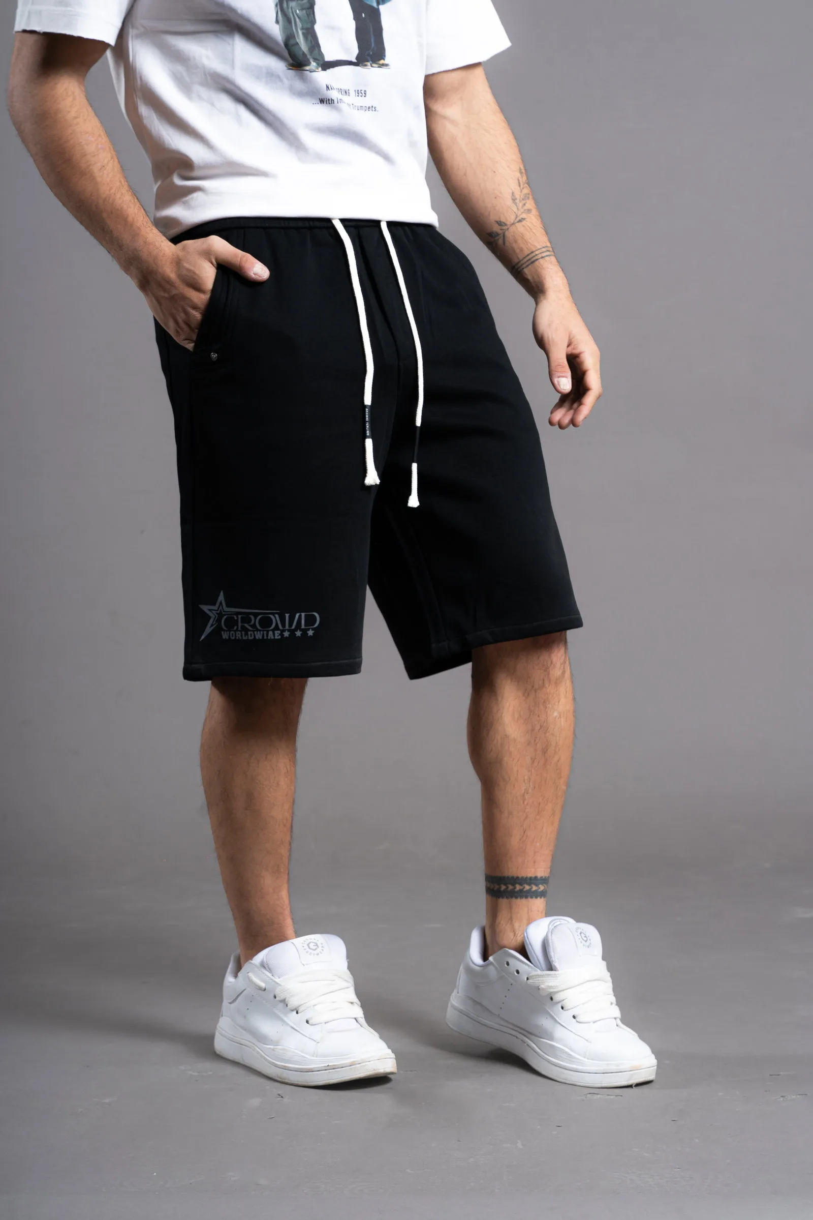 Alternative view of Y26861-1 Bermuda black